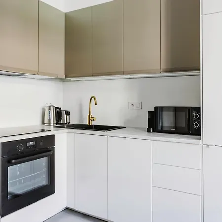 Lejlighed Blueground Rostovska Str Renovated Furnished Prg-19