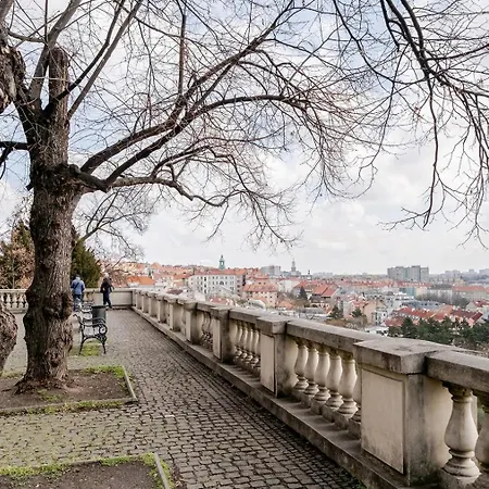 Blueground Rostovska Str Renovated Furnished Prg-19 Praga