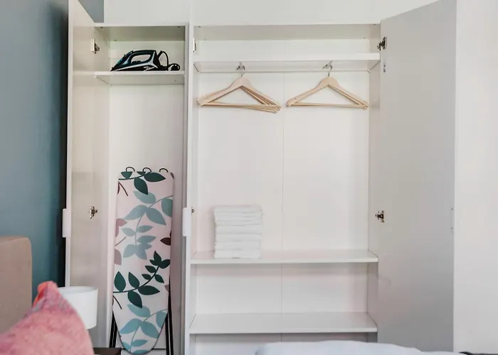 Blueground Rostovska Str Renovated Furnished Prg-19 *