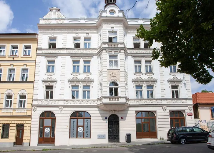 Blueground Rostovska Str Renovated Furnished Prg-19 Praha