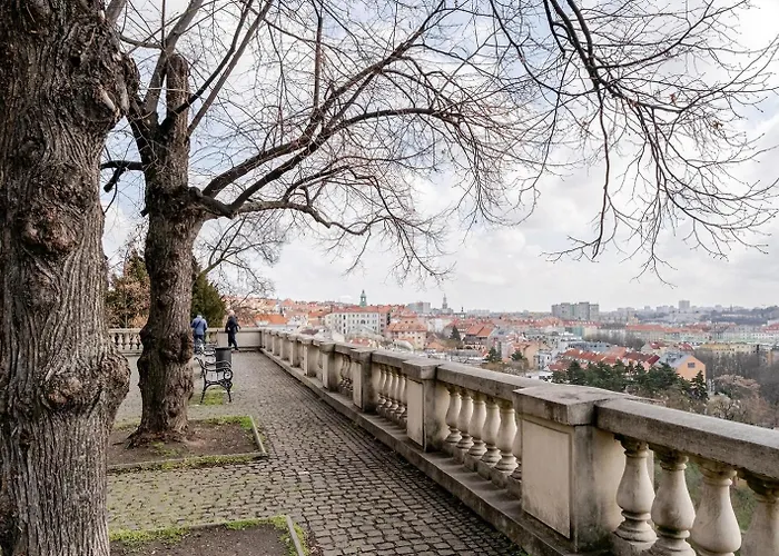 Blueground Rostovska Str Renovated Furnished Prg-19 Praha