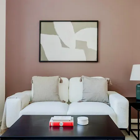 Blueground Rostovska Str Renovated Furnished Prg-19 شقة